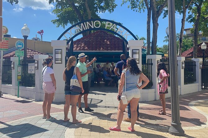 Small group Miami City Tour–Discover Miami like a VIP (14pax) - Wynwood’s open-air art in a short walk