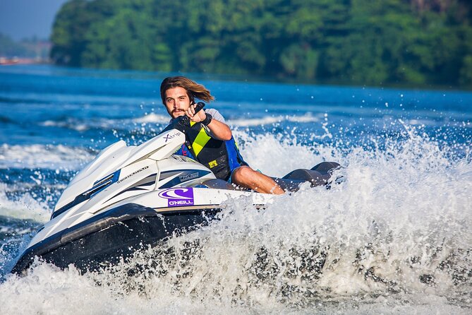 South Beach Jet Ski Rental departs Bayside Marketplace - Key points to know before you book