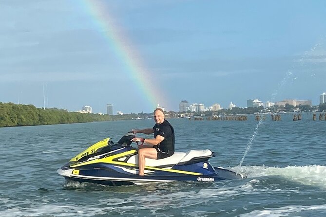 South Beach Jet Ski Rental departs Bayside Marketplace - Equipment, instructions, and staff