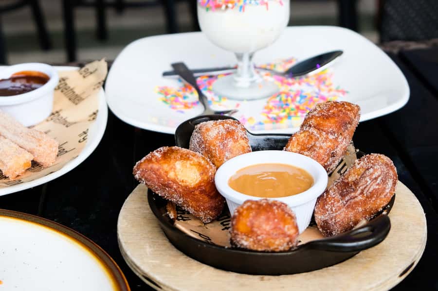 South Beach Sweets Tour: Donuts, Pastelitos, and Patisseries - Practical details that make the morning easier