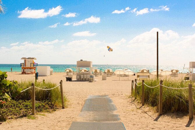 South Beach Top Highlights Tour with Lincoln Rd and Espanola Way - A useful first walk through South Beach