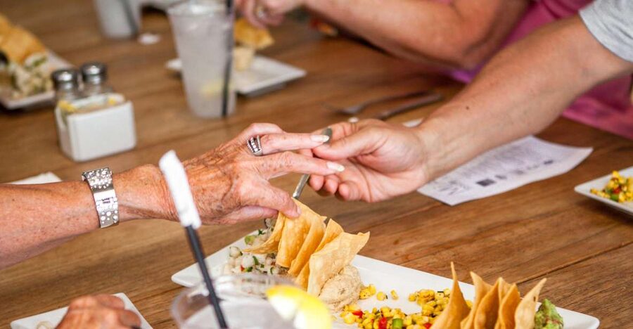 South Beach Tour des Forks: Eat Like a Local - Art Deco streets between the bites