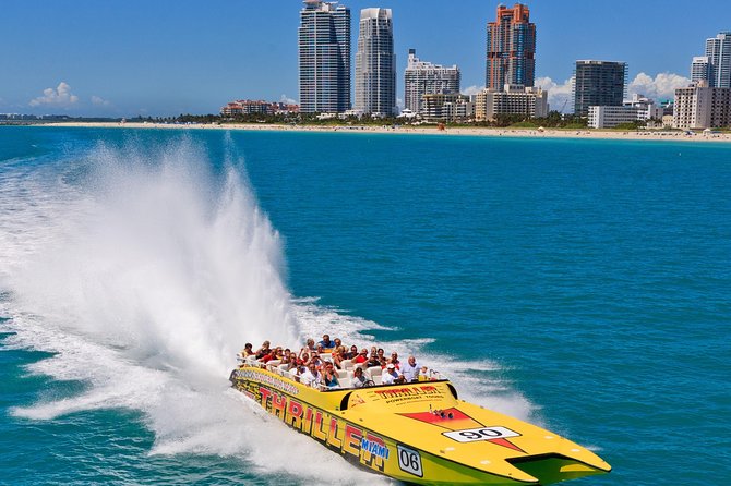 Speedboat Sightseeing Adventure of Miami - Flagler Monument Island and the millionaire islands