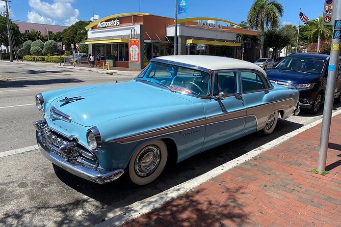 Taste of Little Havana: Miami Cuban Food & Culture Tour - Dominoes and the social side of Little Havana