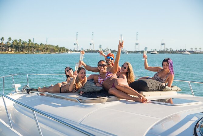 The SOUTH BEACH Sundancer Rental - Leaving South Beach for Biscayne Bay