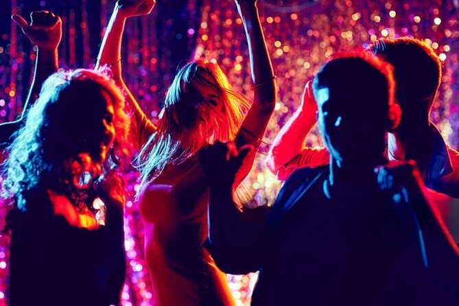 Top rated two Hour Miami Night Skyline Cruise with Open Bar - Star Island and Millionaire’s Row