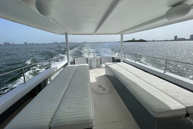 Up to 34Pax Bachelorette Party Boat & Yacht Rental Miami - Who should book this yacht