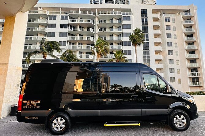 VAN Mia Airport or Hotels to Miami Port or Hotels Up to 14pax - MIA airport pickup: simple in theory, exact details matter
