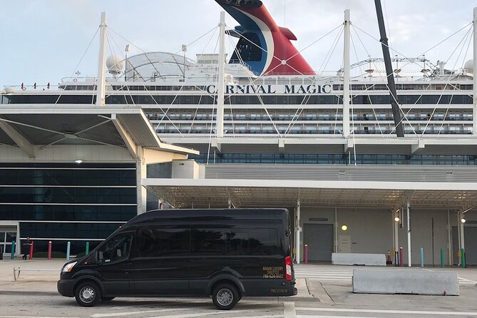 VAN Mia Airport or Hotels to Miami Port or Hotels Up to 14pax - The vehicle: high-roof comfort with a luggage limit