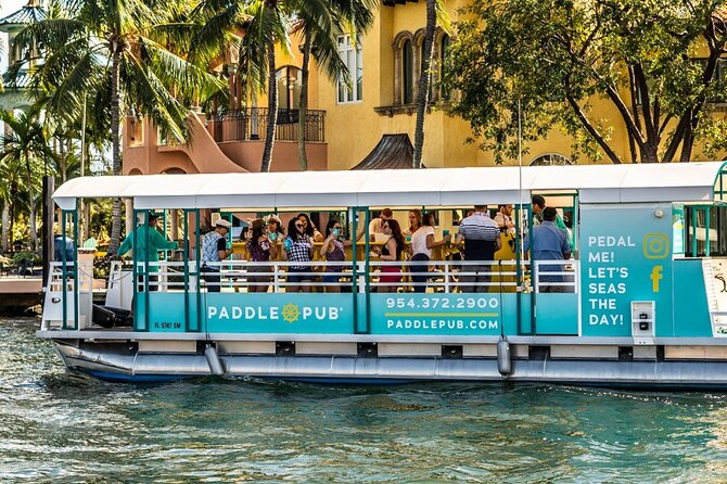 Venice of America Evening Cruise- Fort Lauderdale - Watching Fort Lauderdale change at 6:00 pm