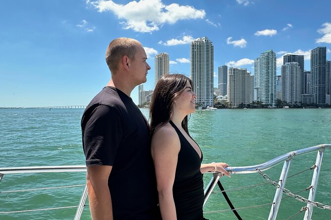 VIATOR EXCLUSIVE CRUISE: Miami Party Boat & Millionaire Homes - South Beach seen from the water