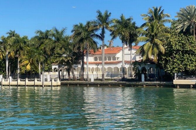 VIATOR EXCLUSIVE CRUISE: Miami Party Boat & Millionaire Homes - Fisher Island and the Port of Miami