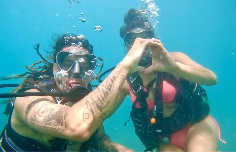 West Palm Beach: Beginner Scuba Diving Adventure with Videos - Meeting at Phil Foster Beach Park