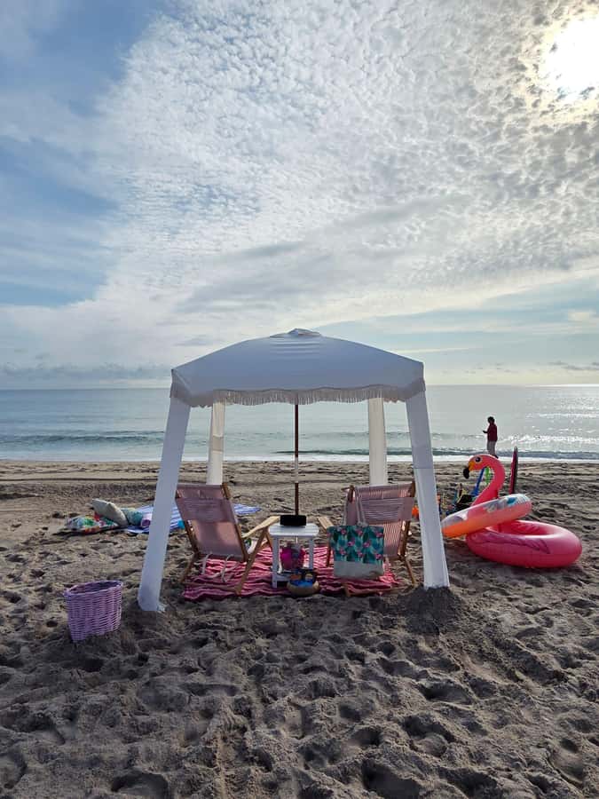 West Palm Beach Florida: All Inclusive Beach Day Package - What is waiting at your cabana