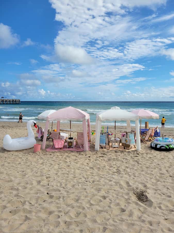 West Palm Beach Florida: All Inclusive Beach Day Package - Choosing the right South Florida beach