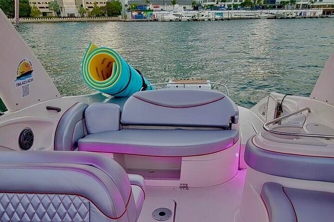 West Palm Beach Private Boat Cruise and Tour with a Captain - Manatee Lagoon and a quick look at local wildlife