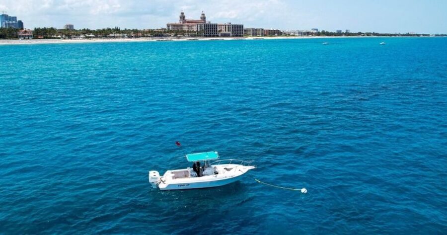 West Palm Beach: Private Peanut Island Boat & Snorkel Tour - The first 30 minutes: a scenic ride toward Peanut Island