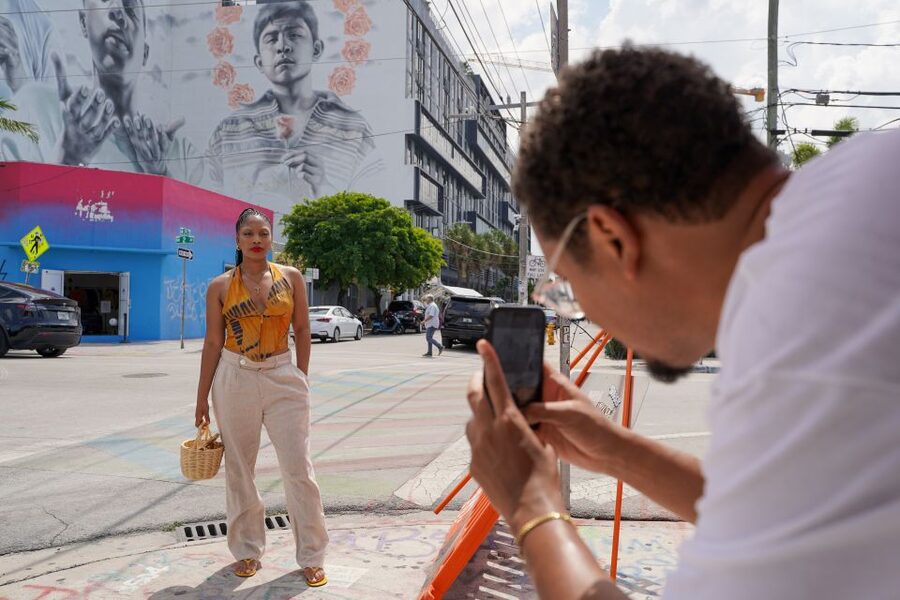 Wynwood Art District 1-Hour Wynwood Buggies Street Art Tour - Cruising through a 10-block art district