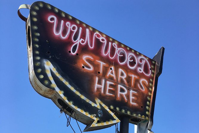 Wynwood French Guided Tour - Street Art - The 10 a.m. start at 2230 NW 2nd Ave
