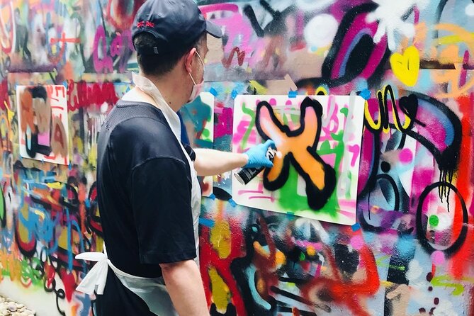 Wynwood Graffiti Experience - Arriving at 413 NW 27th Street