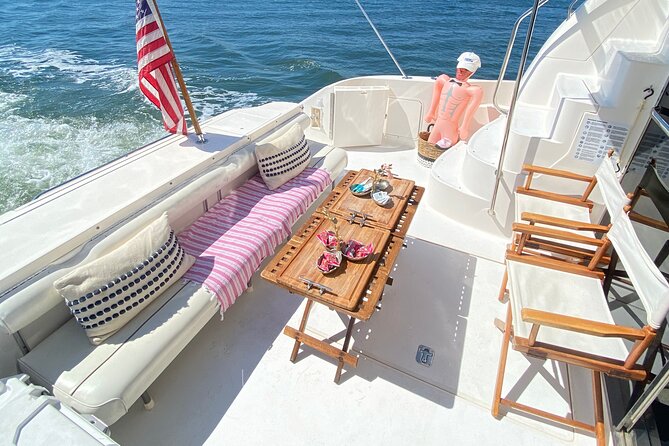 Yacht Charter in Palm Beach with Crew - Peanut Island Brings the Cruise Into the Water