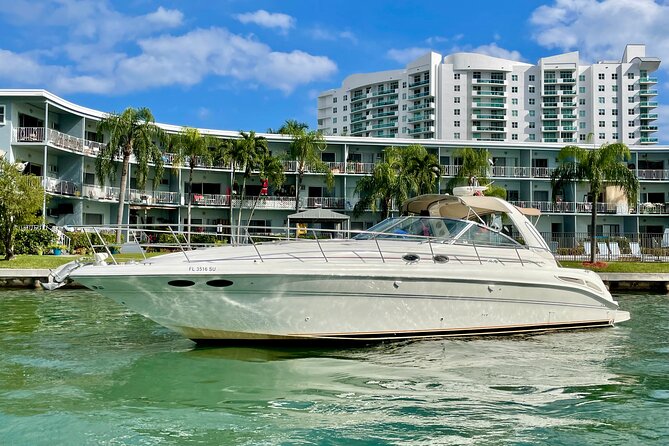 Your Private Miami Yacht Tour with Music and Fun - Boat comfort and the question of air conditioning
